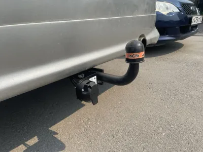 Фаркоп тип шара A для Toyota Estima 2000-2006, Alphard 2002-2008 (KrzS3)