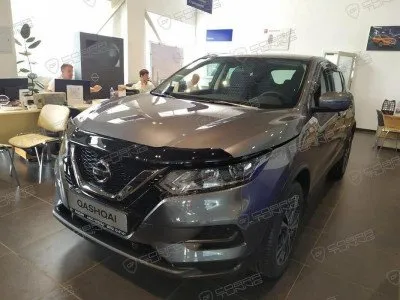 Дефлектор капота черный для Nissan Qashqai 2017-2025 (DK072)