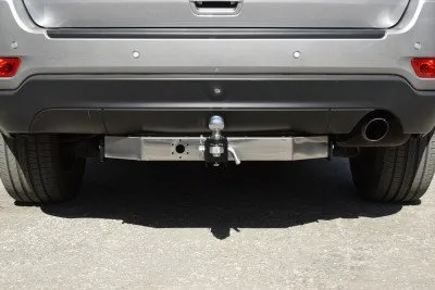 Фаркоп тип шара E с нерж. накладкой для Jeep Grand Cherokee 2013-2023 (JGC-13-991124.00)