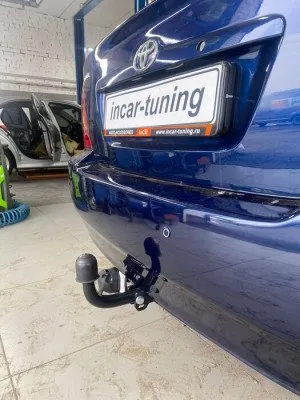 Фаркоп тип шара A для Toyota Corolla Седан 2000-2007, Avensis Седан 2003-2009 (22147A)