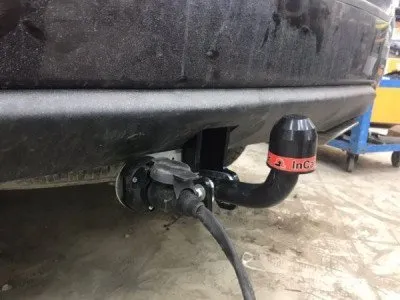 Фаркоп тип шара A для Kia Sorento 2009-2012 / Hyundai Santa Fe 2005-2012 (H215-A)