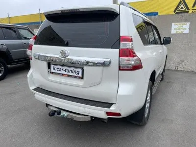 Фаркоп тип шара F с нерж. накладкой для Toyota Land Cruiser Prado 2002-2023 (кроме Black Onyx) (F.5714.002)
