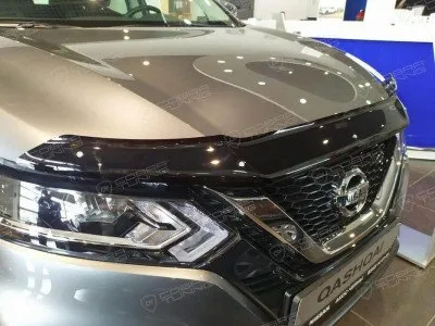 Дефлектор капота черный для Nissan Qashqai 2017-2025 (DK072)