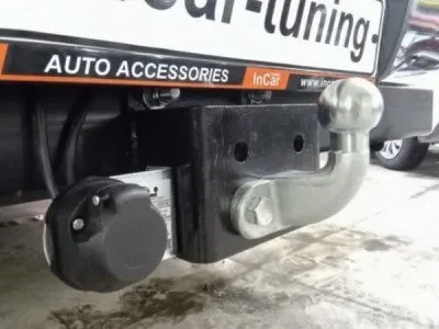 Фаркоп тип шара F для Toyota Hilux 2004-2015 (T114-F)