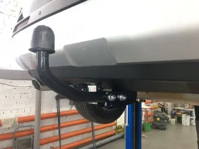 Фаркоп тип шара A для Toyota RAV4 2018-2025 (22140A)