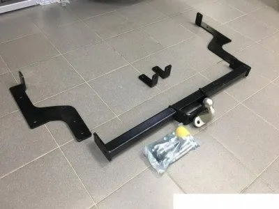 Фаркоп тип шара F для Nissan NV200 (2009-2022) (17229F)
