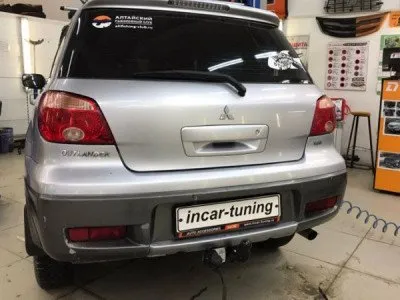 Фаркоп тип шара A для Mitsubishi Outlander 2002-2009 (M106-A)