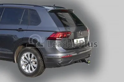 Фаркоп тип шара E для Skoda Yeti 2009-2018 / Volkswagen Tiguan 2007-2025 (V123-E)