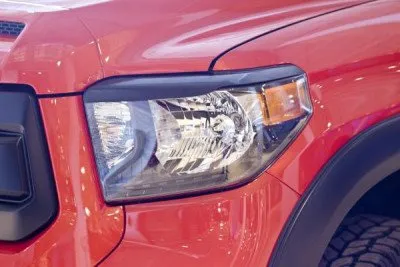 Реснички на фары под покраску для Toyota Tundra (2013-2020) (RETT-042900)