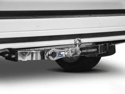 Фаркоп тип шара F с нерж. накладкой для Toyota Land Cruiser 2007-2021 (Executive/TRD) (F.5713.005)