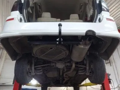Фаркоп тип шара A для Toyota Estima 2000-2006, Alphard 2002-2008 (KrzS3)