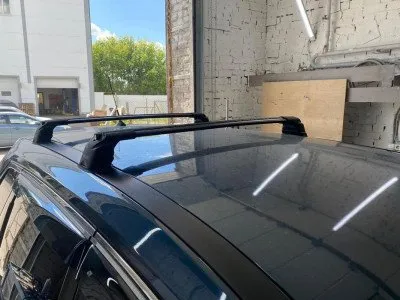 Багажник на крышу Turtle AIR 3 Plus, штатные места, аэро, черный (TUR.A3PLUS.106.B)
