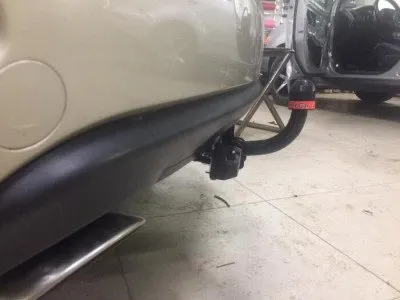 Фаркоп тип шара A для Kia Sorento 2009-2012 / Hyundai Santa Fe 2005-2012 (H215-A)