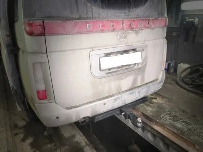 Фаркоп тип шара E для Nissan Elgrand 2002-2012 (NElg02-10E)